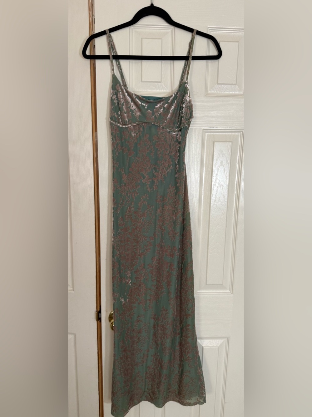 Allison + Kelly Sage Green Velvet Burnout Maxi Dress Open Back Medium